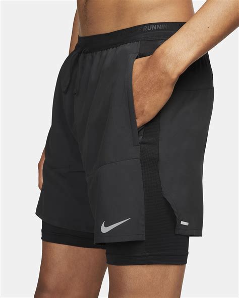 nike stride flow shorts